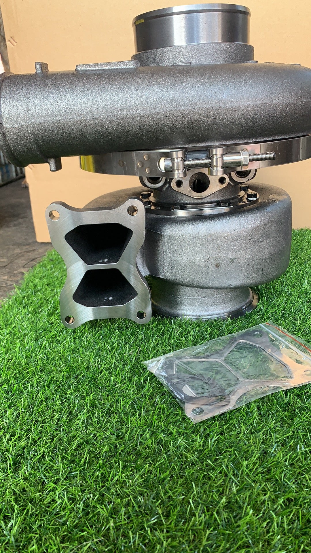 Cummins QST30 HE851-C 4042917turbocharger