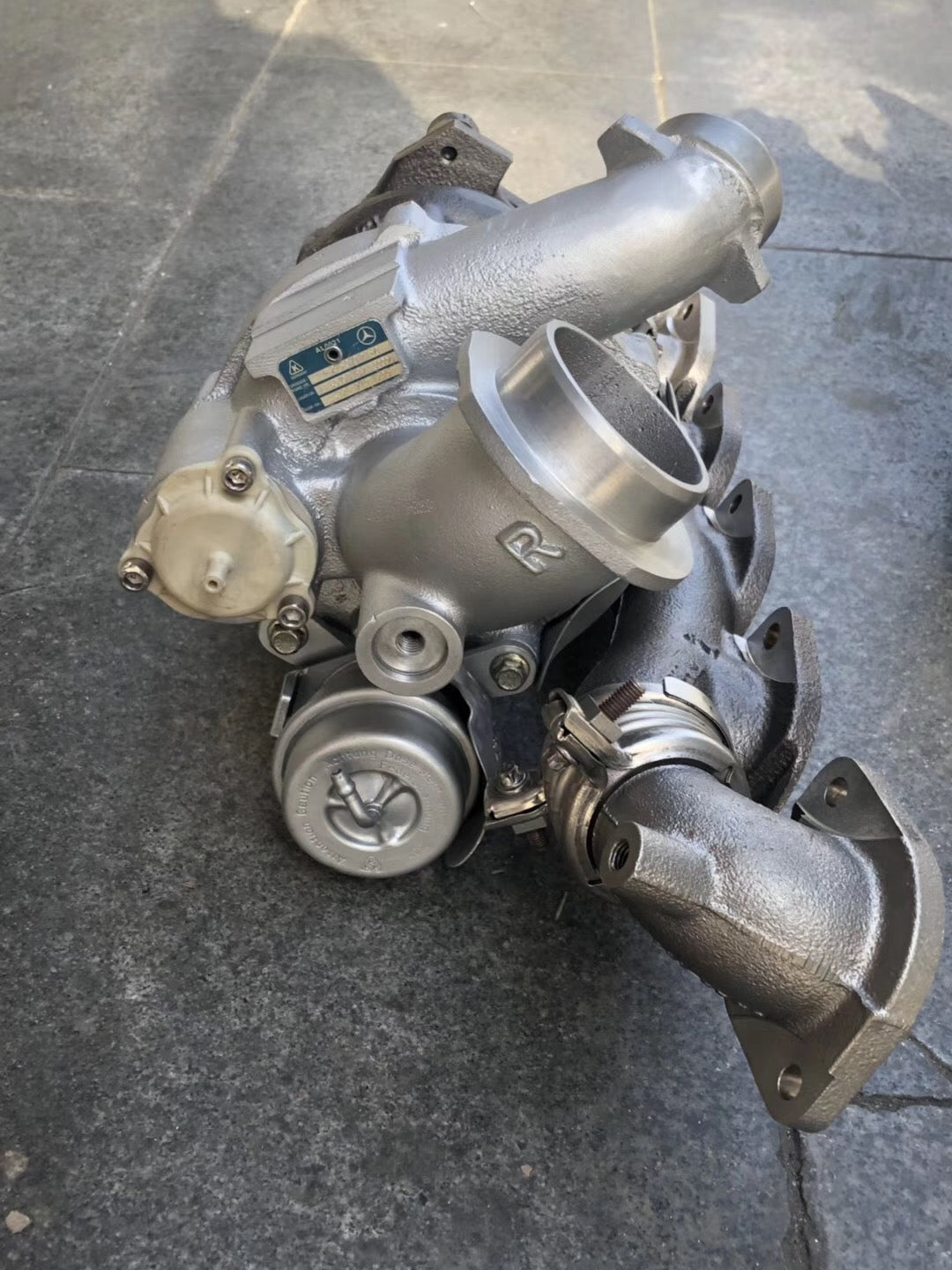 Benz S600 A2750902380 A2750902480 turbocharger