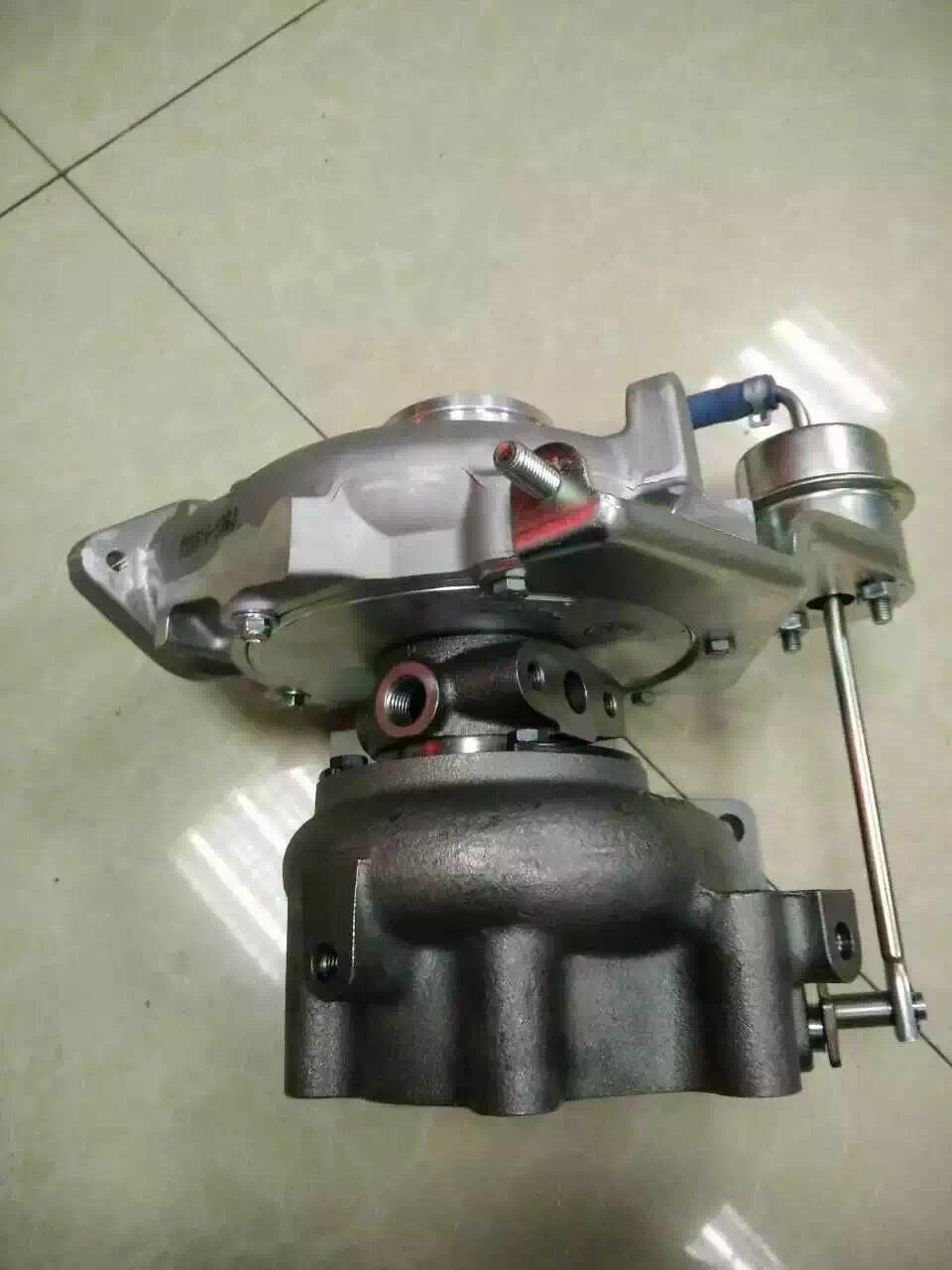 Kobelco SK250-8 turbocharger