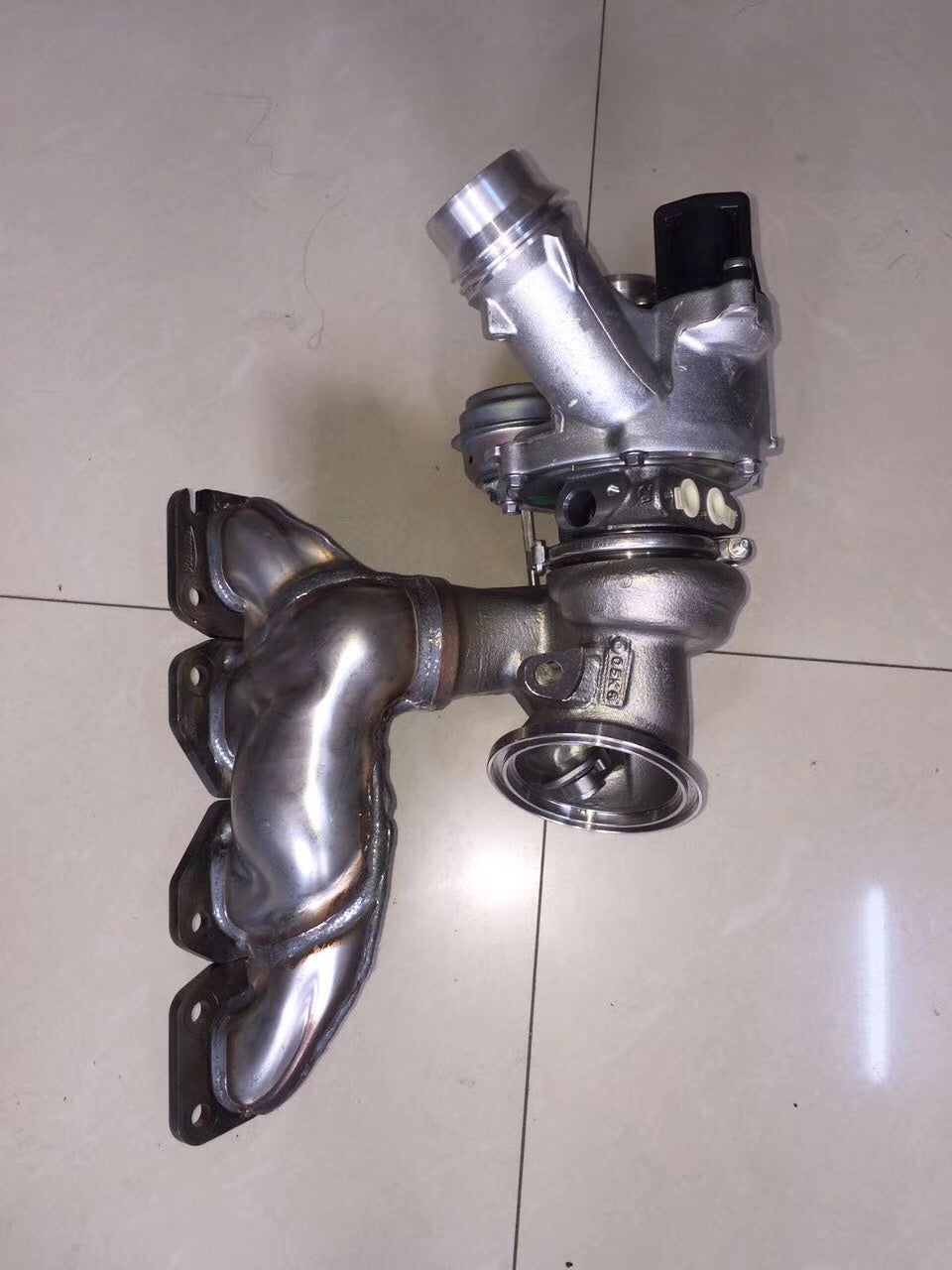 BMW  118i 809200-0004 7606645-04 7597719 turbocharger