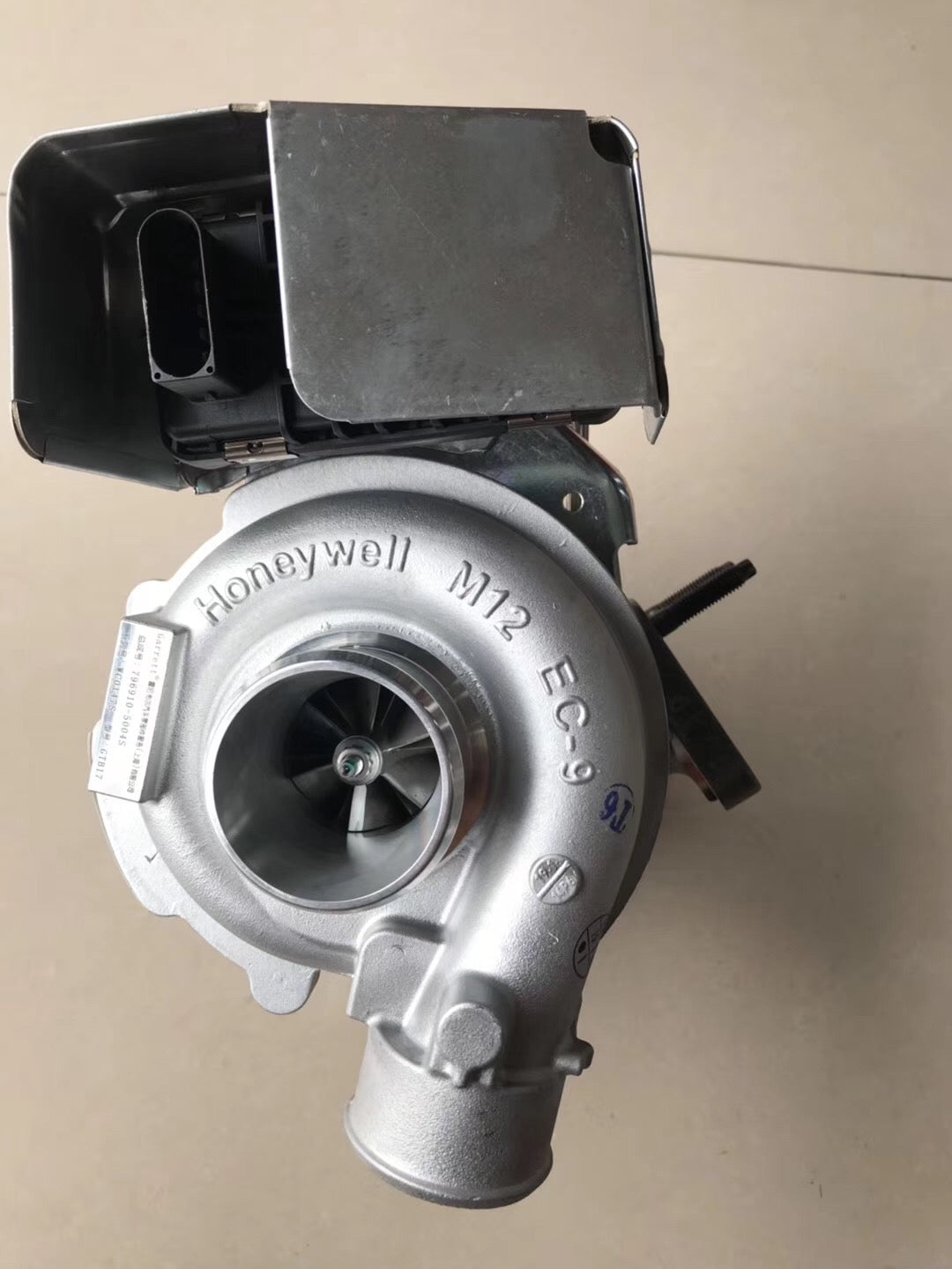 SAIC Maxus 796910-5004S turbocharger